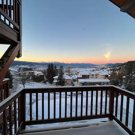 Le Petit Pinson Font-Romeu-Odeillo-Via